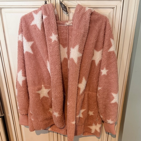 Hem & Thread Other - Hem & Thread Pink Starry Hooded Fleece Robe